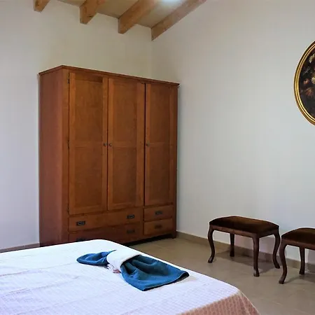 Born 23 - House With Pool In The Centre Of Lluchmayor. Free Wifi Casa vacanze *